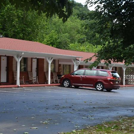 Travelowes Motel - Maggie Valley Exterior foto